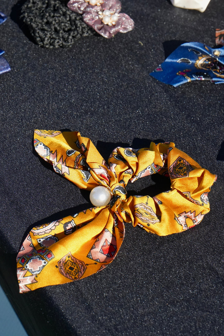 Pearl Bow Scrunchie