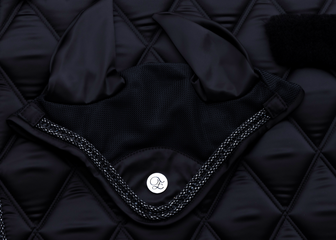 'The King' Black Jewel Ear Bonnet