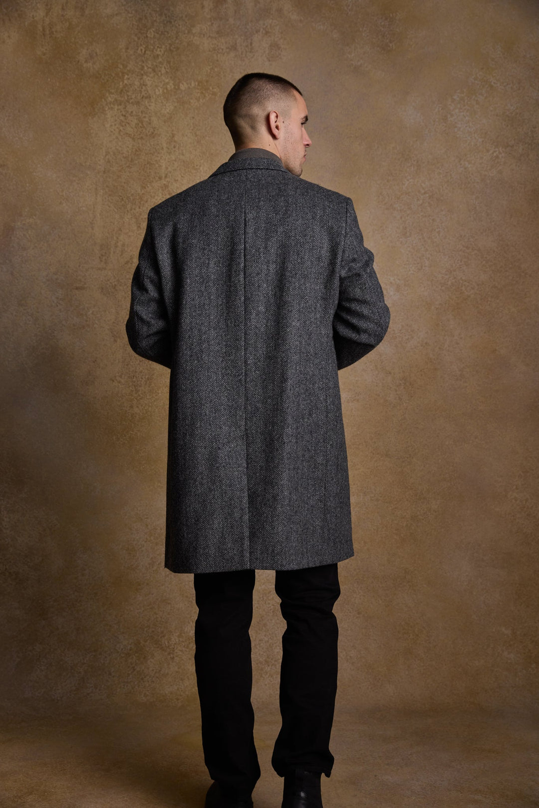 Jack Murphy Ireland - Owen Tweed Coat - Charcoal Wide Herringbone - Tweed