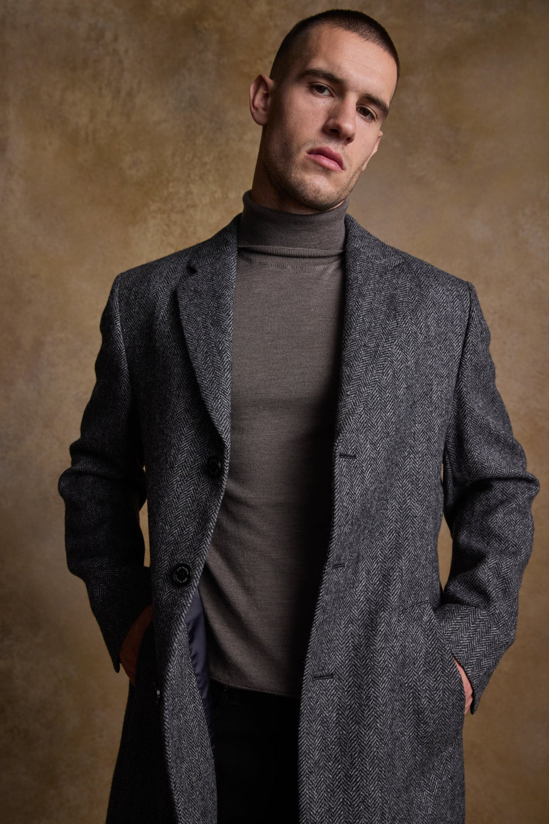 Jack Murphy Ireland - Owen Tweed Coat - Charcoal Wide Herringbone - Tweed