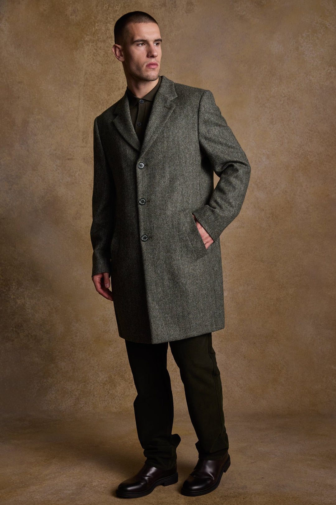 Jack Murphy Ireland - Owen Tweed Coat - Olive Wide Herringbone - Tweed