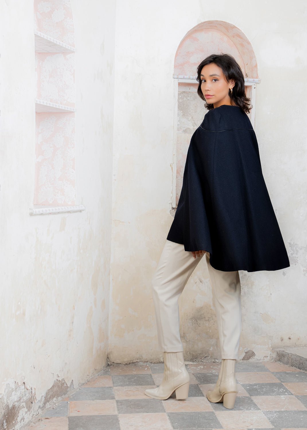 Jack Murphy Ireland - Aisling II Tailored Cape - Deep Navy Melton - Tweed