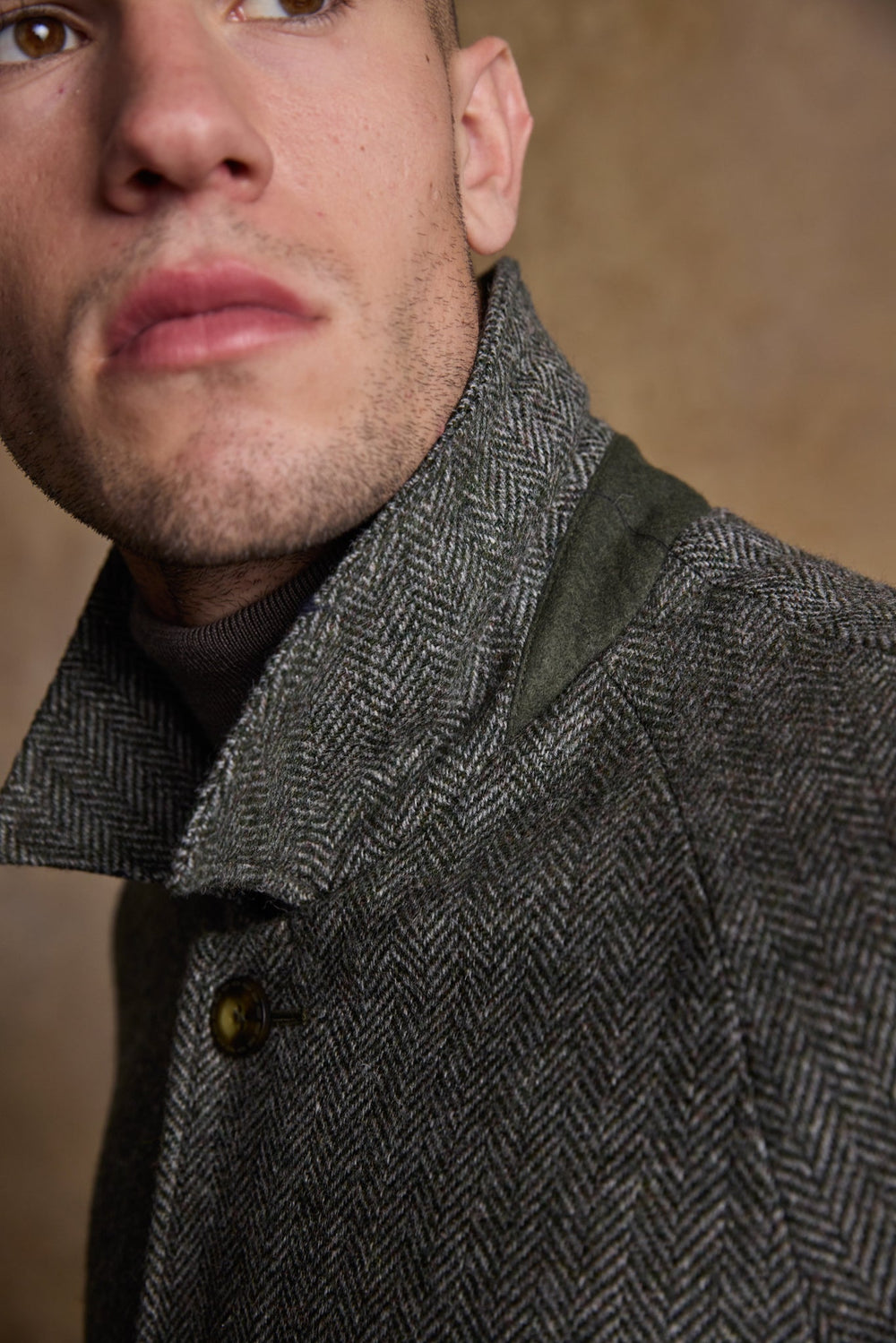 Jack Murphy Ireland - Sean Tweed Coat - Olive Wide Herringbone - Tweed