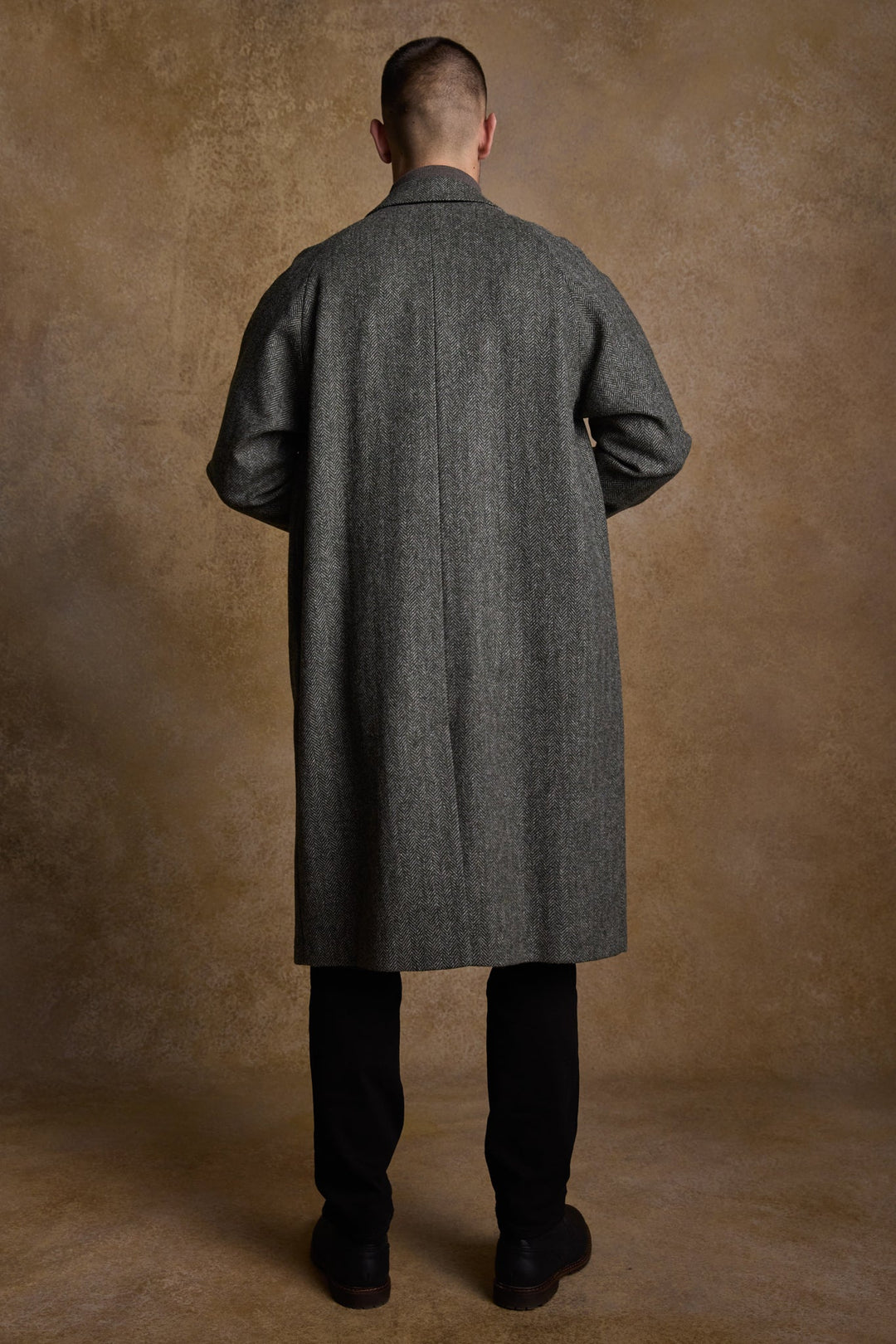 Jack Murphy Ireland - Sean Tweed Coat - Olive Wide Herringbone - Tweed