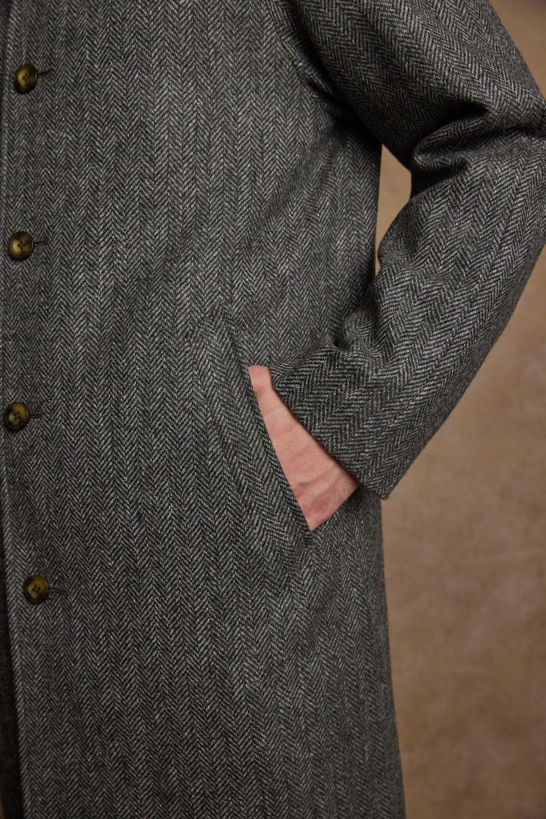 Jack Murphy Ireland - Sean Tweed Coat - Olive Wide Herringbone - Tweed