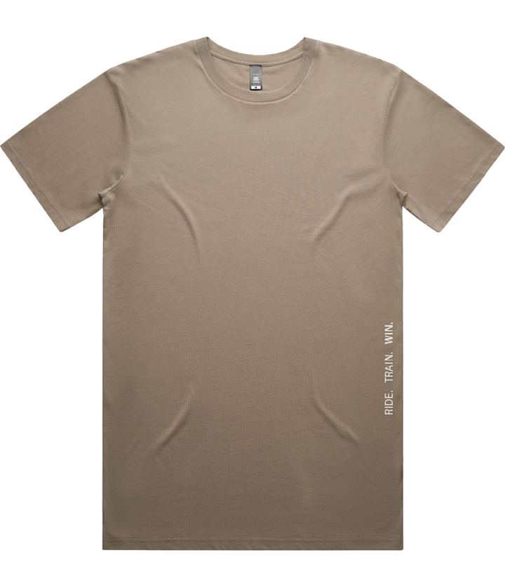 पुरुषों की लोगो टी: मशरूम