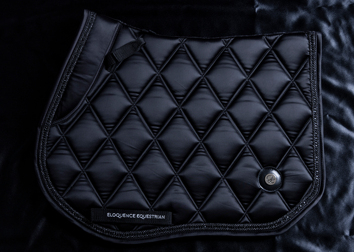 'द किंग' ब्लैक ज्वेल जंप सैडल पैड