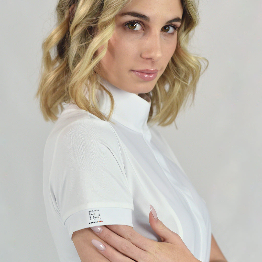 DAPHNE Show Shirt