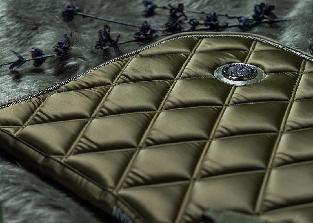'The Majesty' Deep Olive Jump Saddle Pad - Saddle Pads by Eloquence Equestrian - view 4