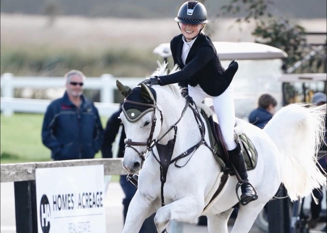 'The Majesty' Deep Olive Jump Saddle Pad - Saddle Pads by Eloquence Equestrian - view 7